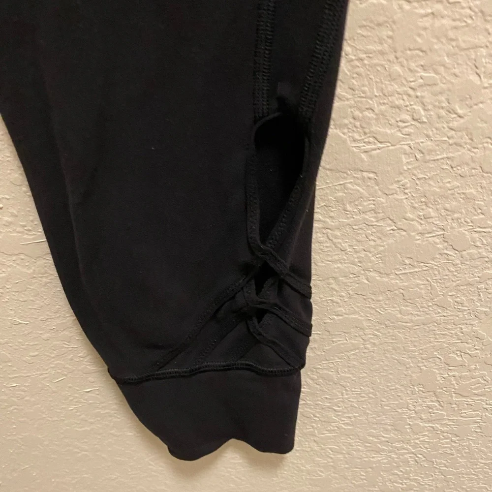 Lululemon Melodic Movement 7/8 Tight 25